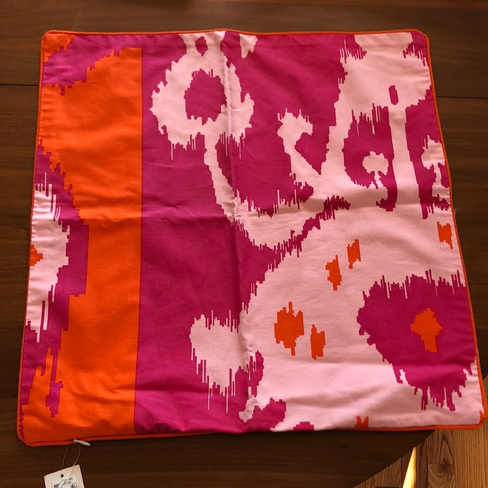 Pink 20x20 Ikat Pillow Case NWT